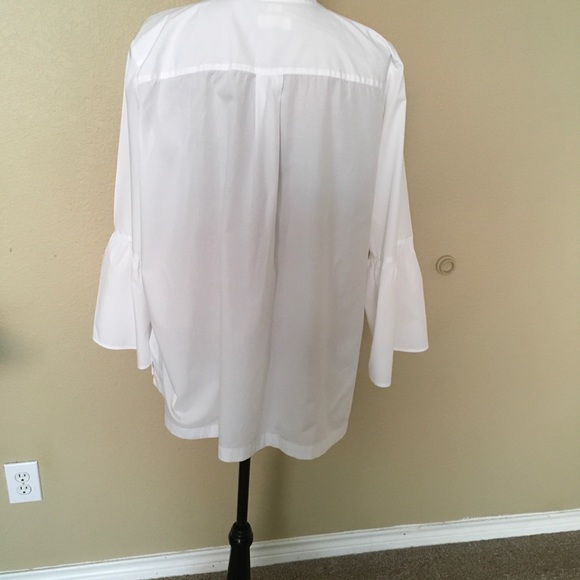 Top - Picture 2 of 2